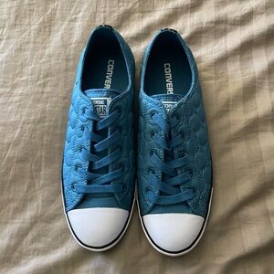 Converse Women’s Sneakers